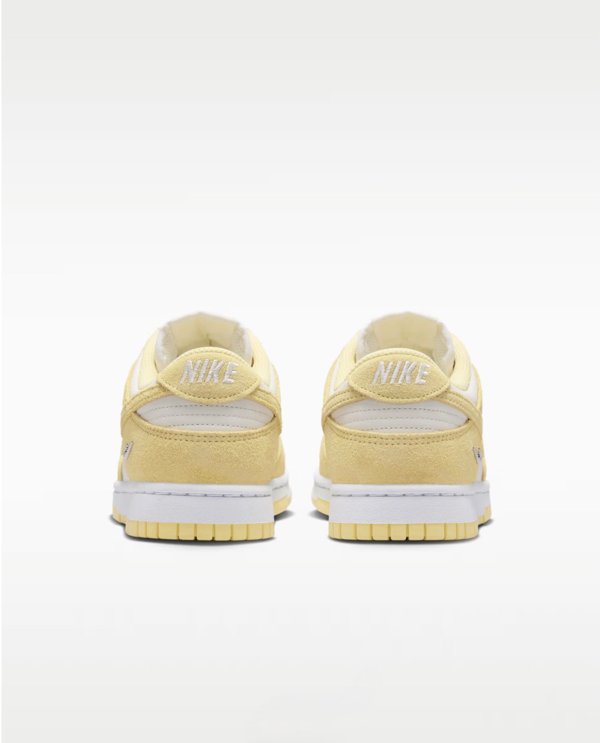 Nike Dunk Low Suede