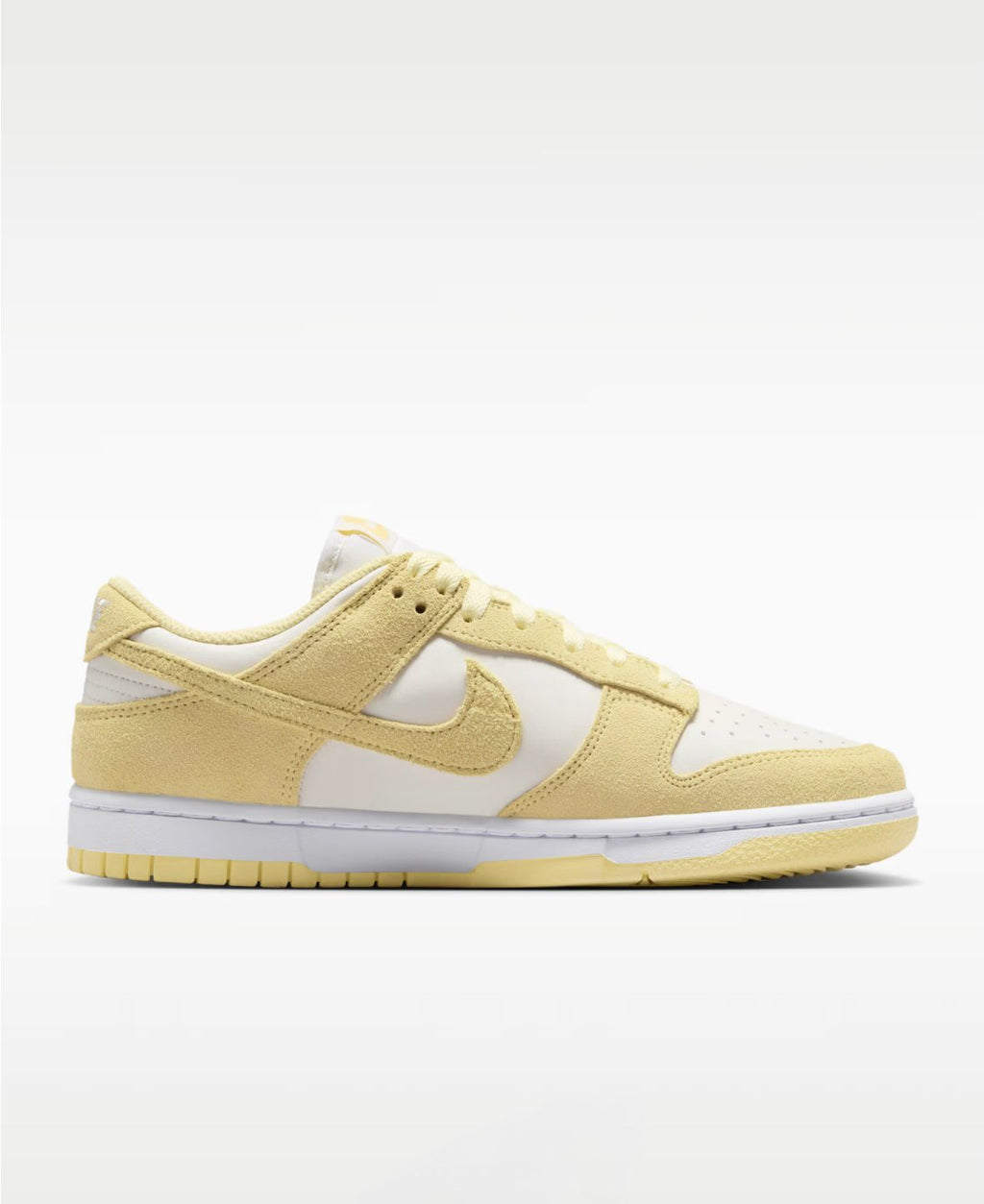 Nike Dunk Low Suede